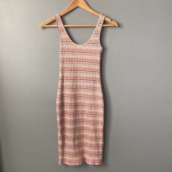 Multi Colour Body-con Summer Dress☀️ - Picture 6 of 6